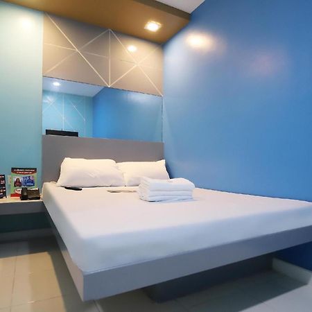 Astrotel Divisoria Manila Exterior foto